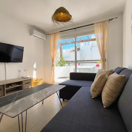 Apartment Medina Marinas - Tu Hogar Con Solarium Privado!