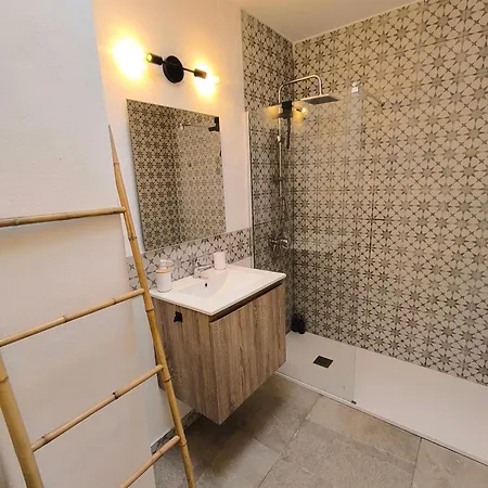 Apartment Medina Marinas - Tu Hogar Con Solarium Privado!